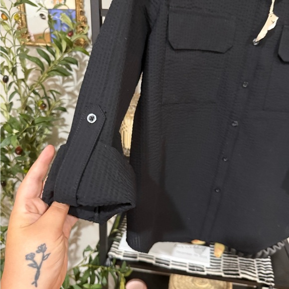 casa Cabana Women's Black Button Down Shirt size medium - Picture 5 of 9